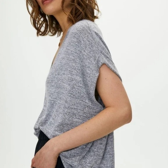 Wilfred Free Brosh T-shirt XS - Picture 9 of 10